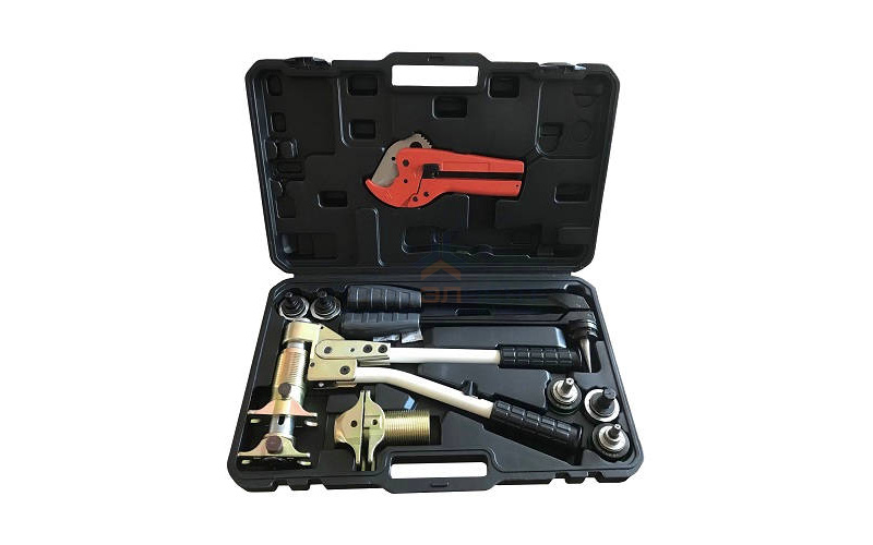 Комплект монтажного инструмента STOUT PEXeasy (для труб из сшитого полиэтилена диаметром 16-25 мм)